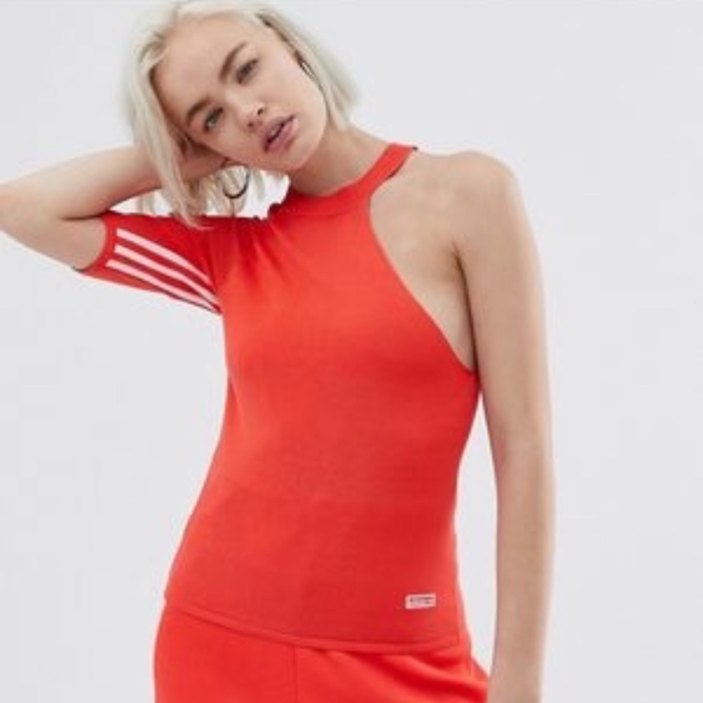 ✨NWT✨ Adidas Originals top